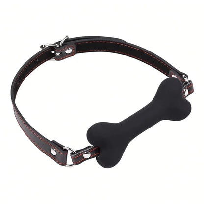 Bâillon os puppy play Alpha Bone en silicone souple noir monté sur sangle réglable en cuir synthétique PU pour soumission canine et petplay.