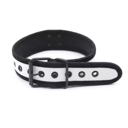 Collier chiot fétiche en néoprène blanc et noir avec boucle ardillon.