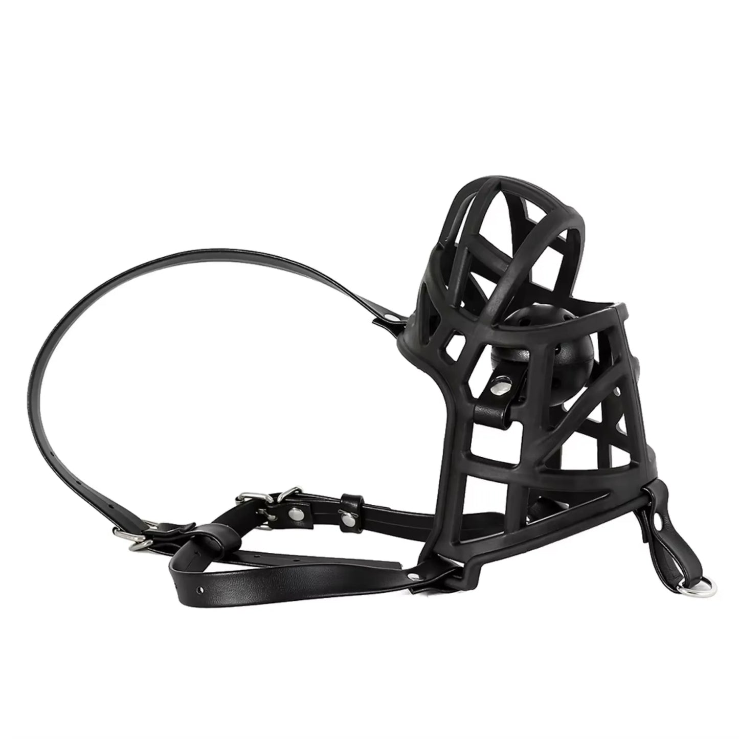 Muselière panier noire et son harnachement de tête en cuir PU avec bouclerie métallique à plat.