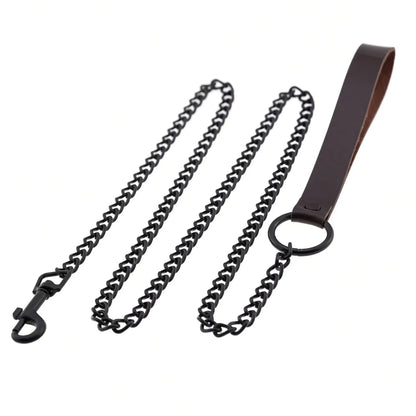 Laisse de guidage pour chiot et bondage petplay Alpha Leash composée d'une chaîne métallique et d'une poignée en similicuir PU