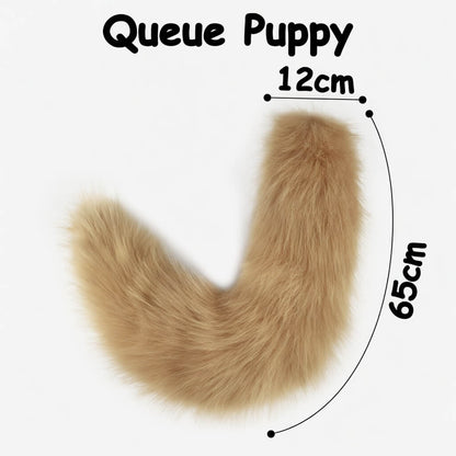 image montrant la "queue puppy" du kinkypupshop, on voit la queue et avec, sa taille